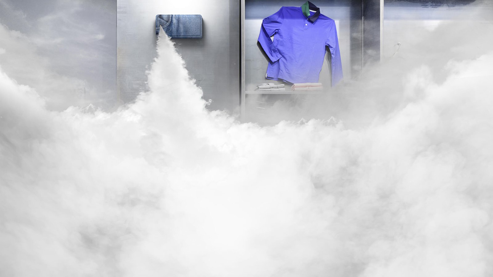 Магазин одежды с активированной туманной пушкой Аура
